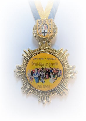 Orden mit Schattenrand